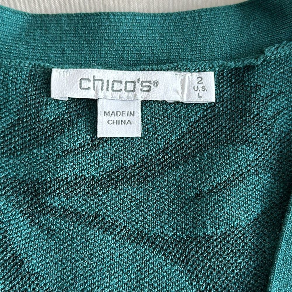 Chico’s Mesh Jacquard Button Front Cardigan Emerald Green Size 2/L - Picture 7 of 10